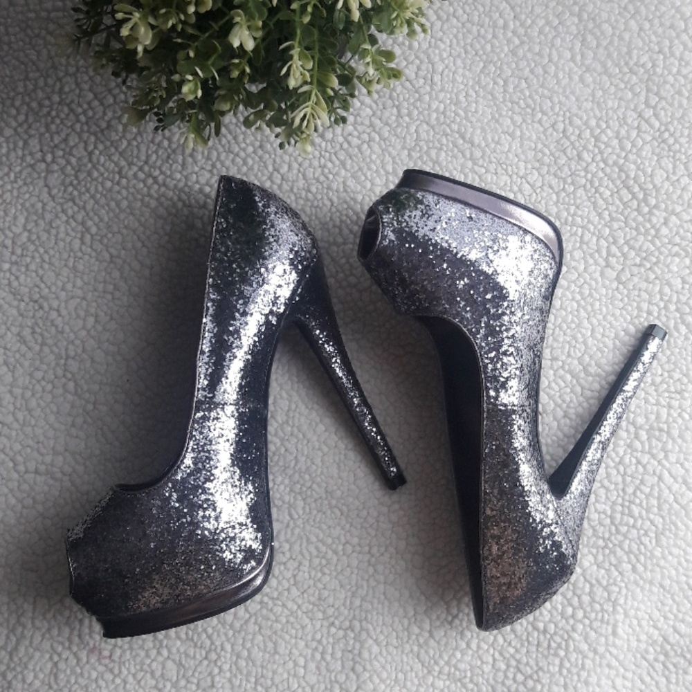 qupid platform high heels